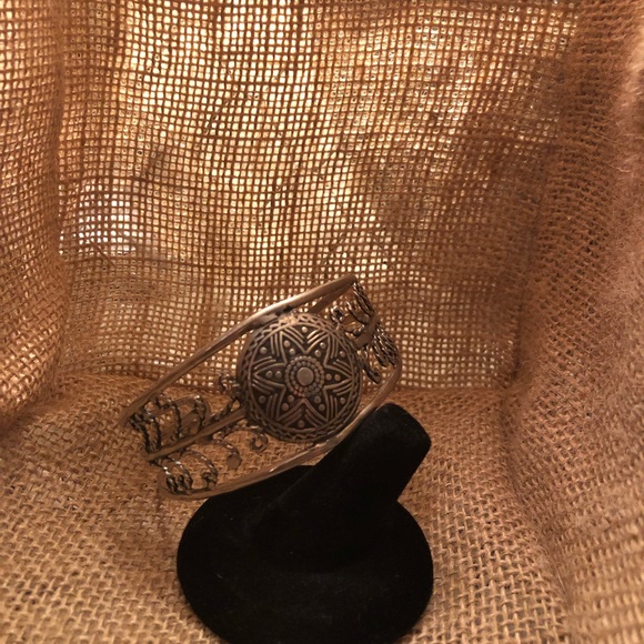 Tribal Bracelets Silver 800 - Picture 1 of 6